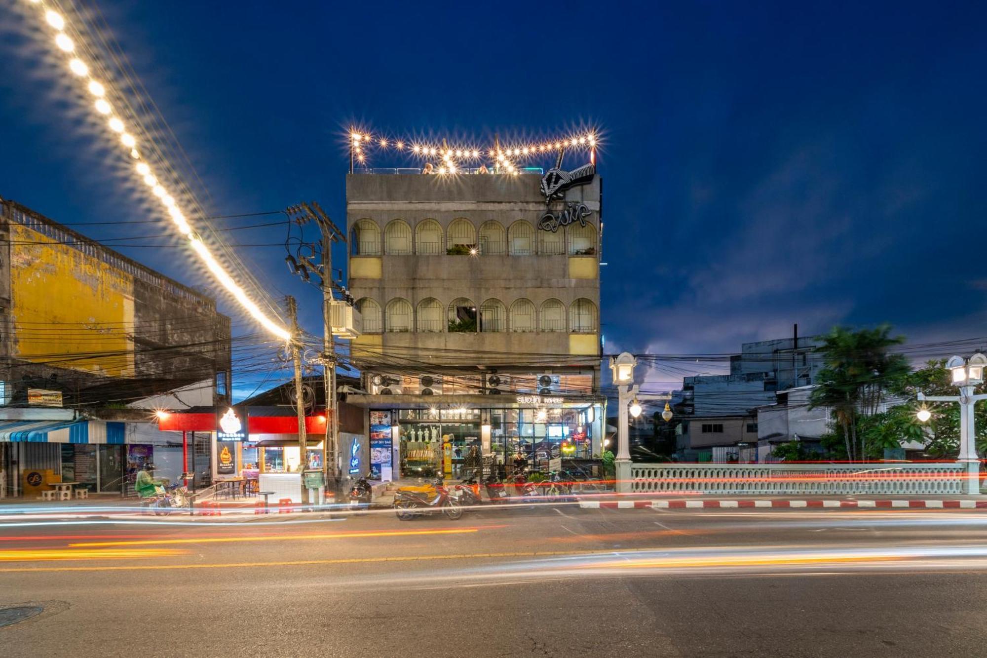 Quip Bed & Breakfast Hotel Phuket Exterior foto